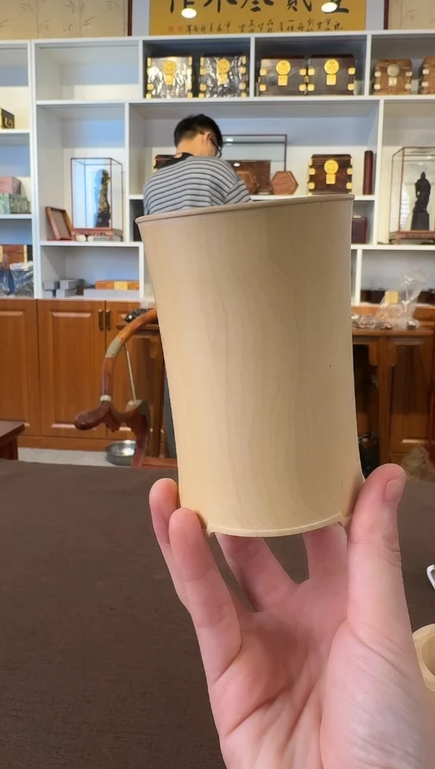 黄杨木手*笔筒 单个 默认发货