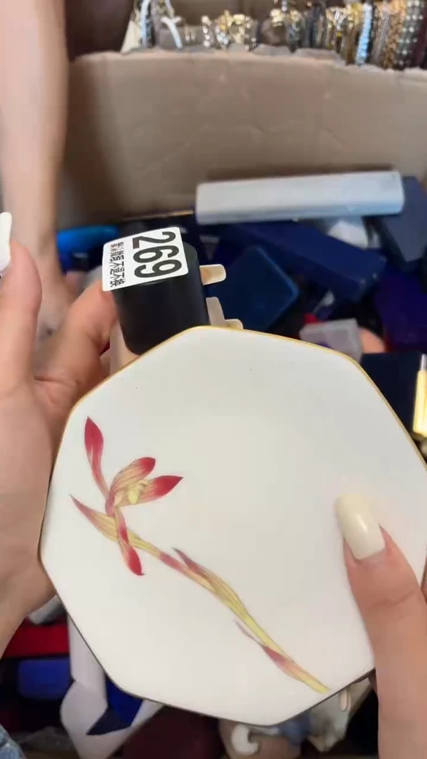 瓷片小****˙好漂亮的瓷器】】】】】】