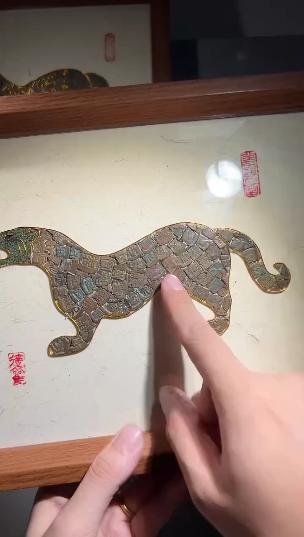 铜铜虎符文创摆件一个