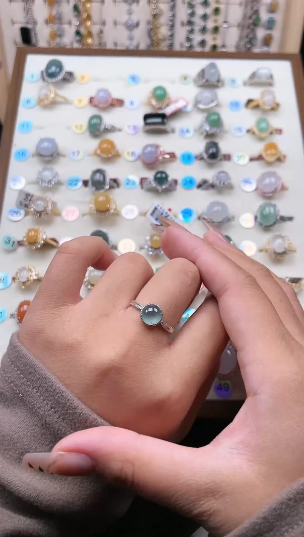 【闪购商品】翡翠戒指银S925镶嵌天然A货翡翠戒指