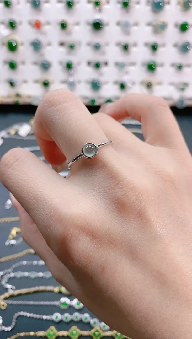 【闪购商品】翡翠戒指银S925镶嵌天然翡翠