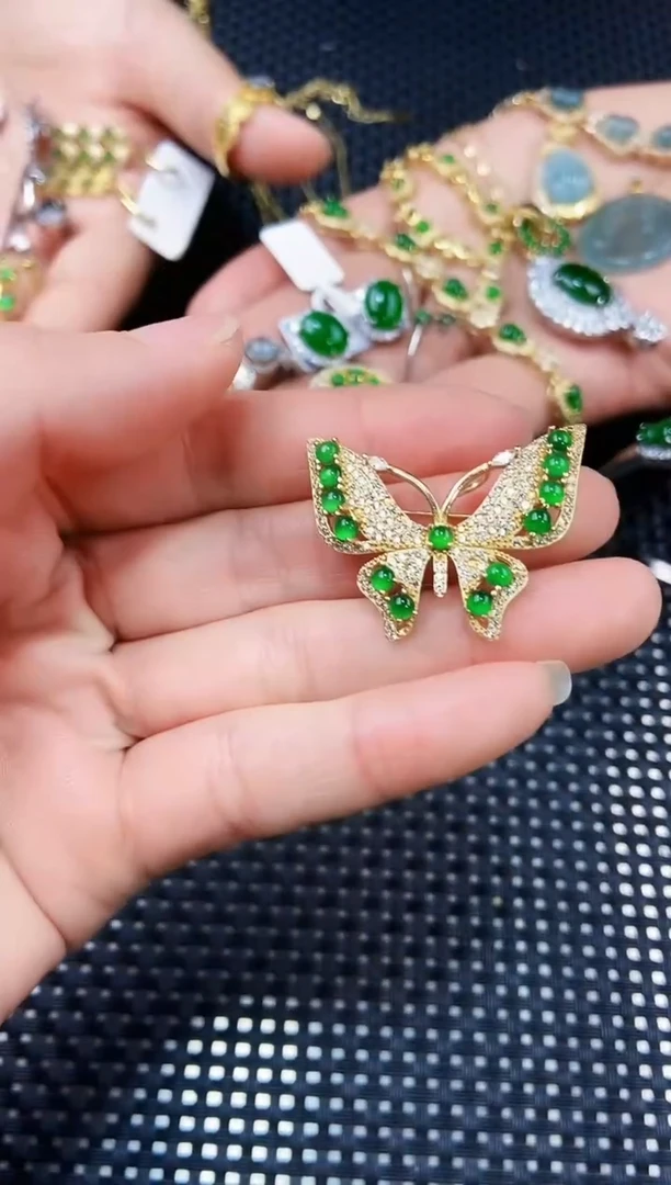 【闪购商品】翡翠吊坠(不含链)未镶嵌11111111111