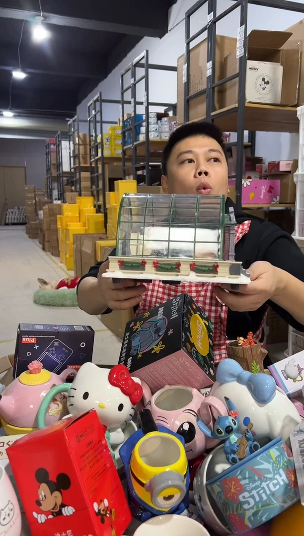 【闪购商品】杯滑雪场音乐摆件