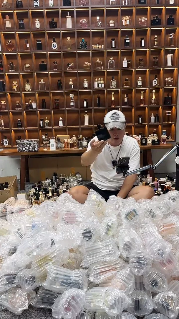 PVP----裸瓶蔚蓝浓
