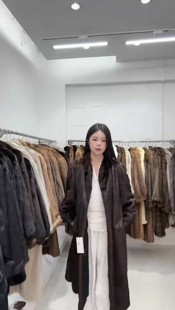 小橙子进口天然皮草