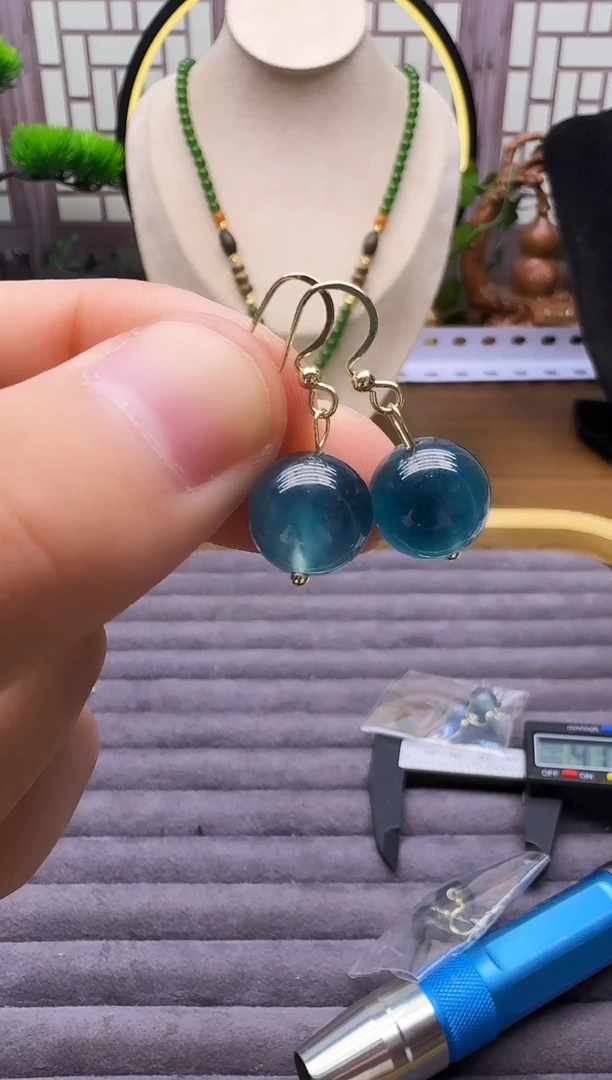 14K金镶嵌翡翠耳饰E98