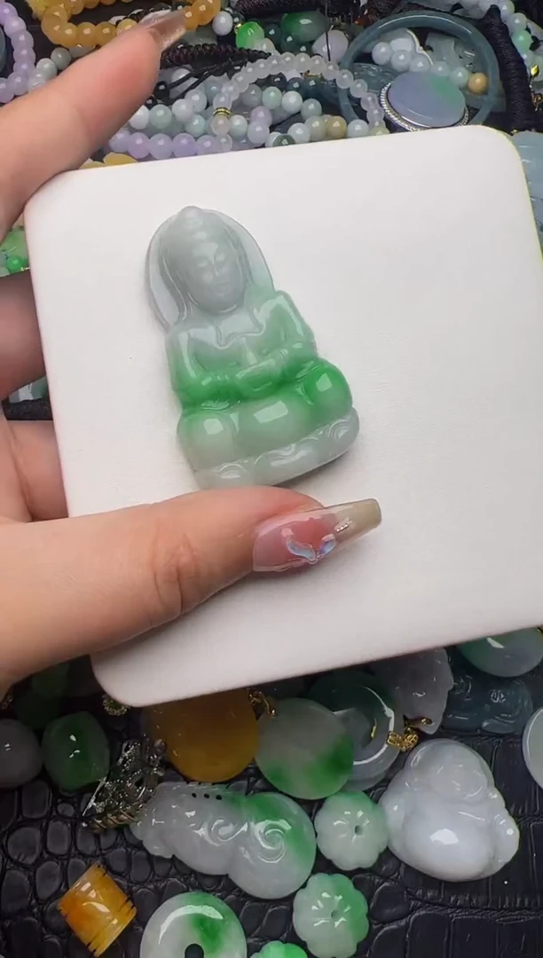 翡翠未镶嵌颈饰天然缅甸翡翠吊坠