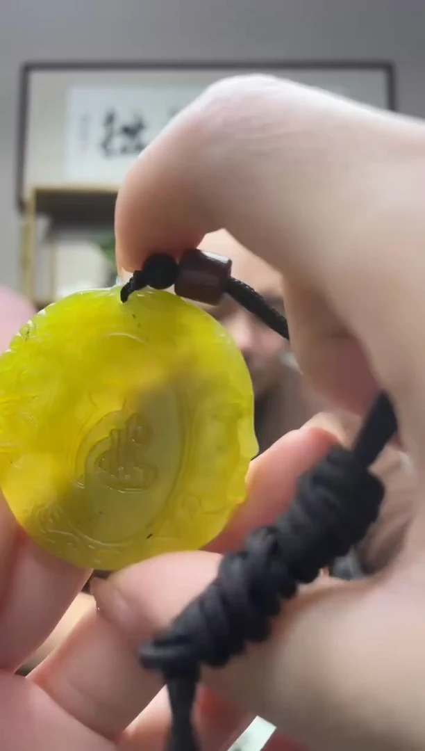 未镶嵌岫玉吊坠·