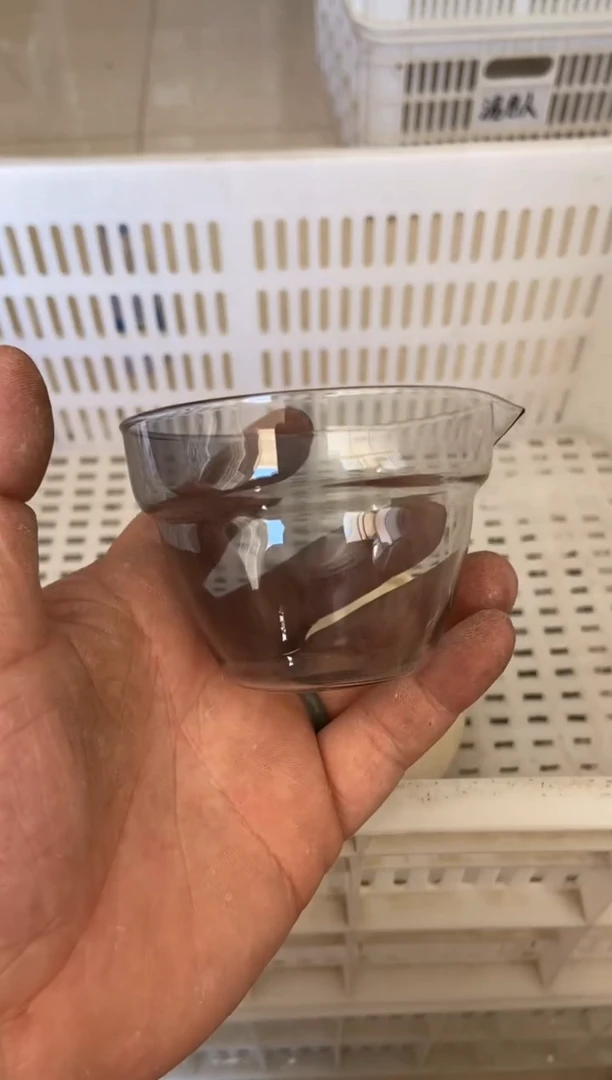 无运费险有瑕疵的摄影的产品有使用过的痕迹有点脏介意勿拍