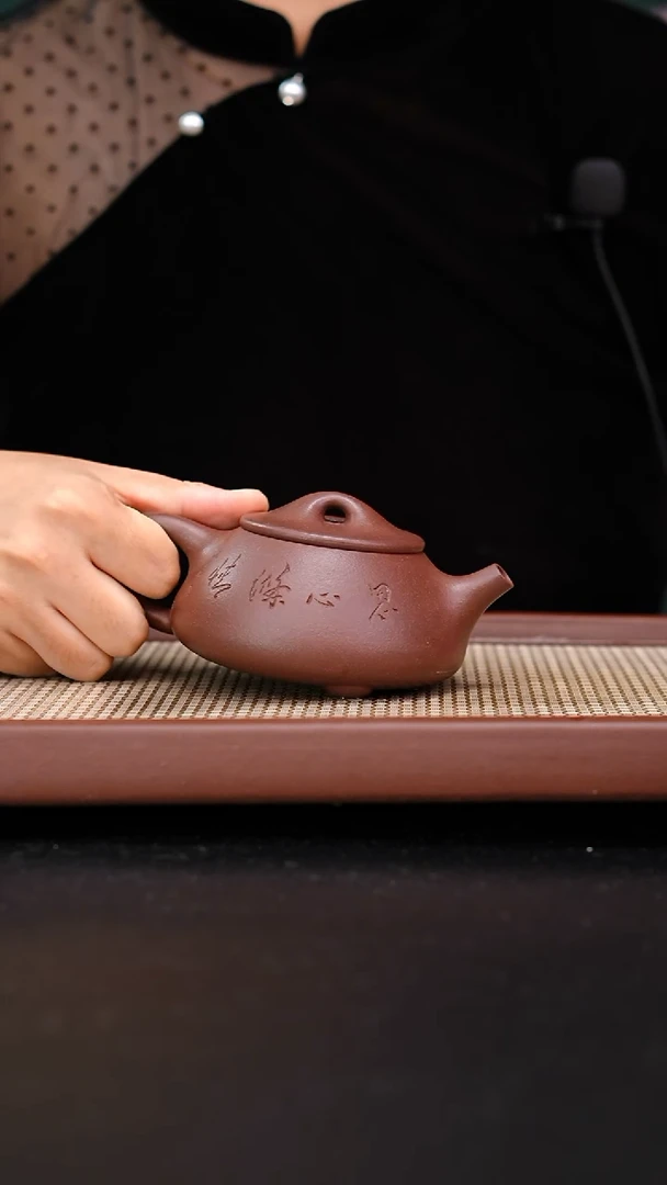 茶壶紫砂中槽青景舟石瓢刻绘