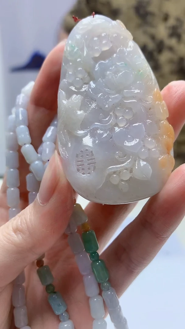 【闪购商品】定制翡翠未镶嵌4688zm-毛货挂件189