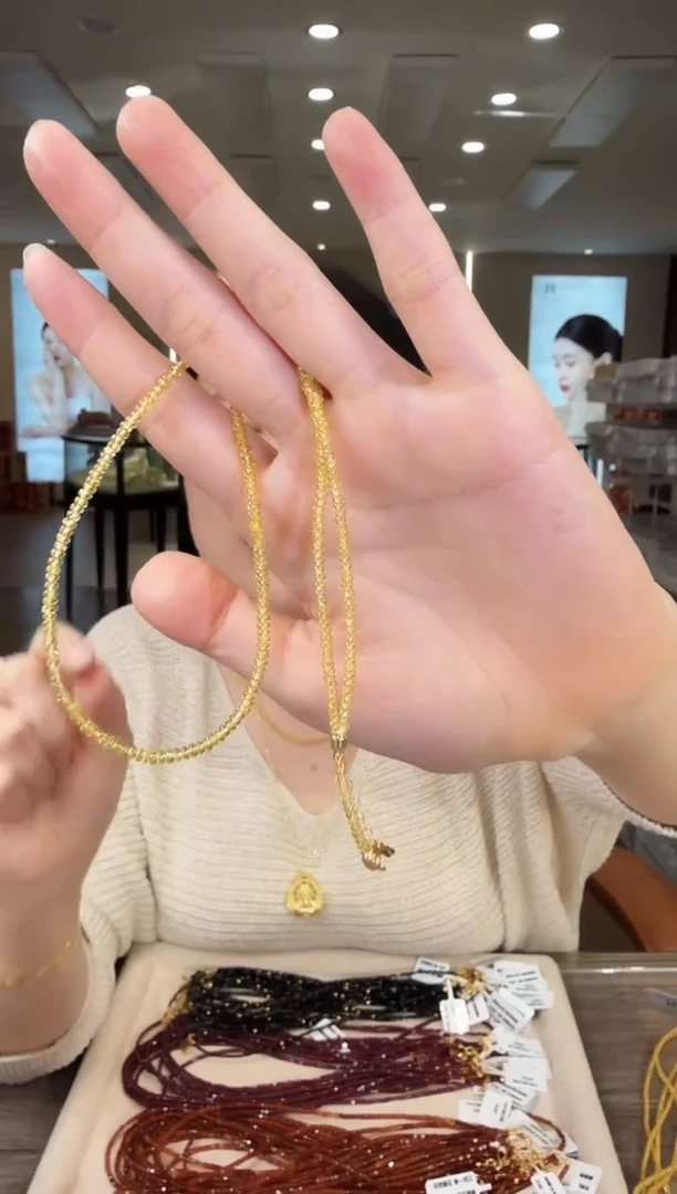 项链蓝宝石18K金镶嵌03