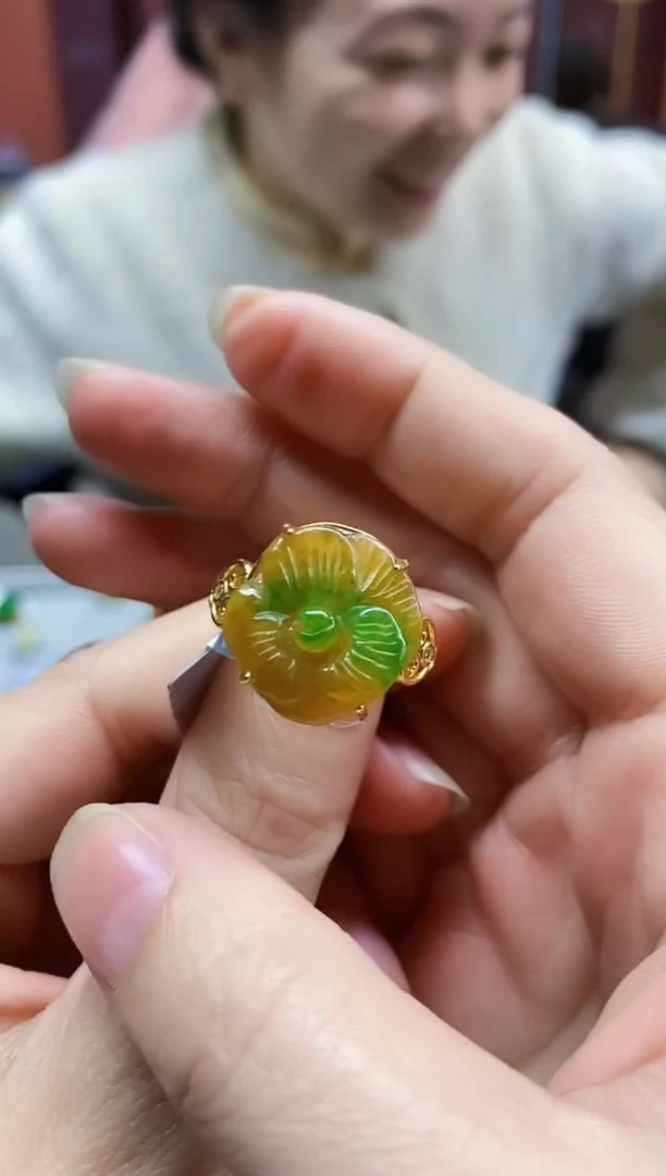 颈饰未镶嵌翡翠翡翠戒指-10