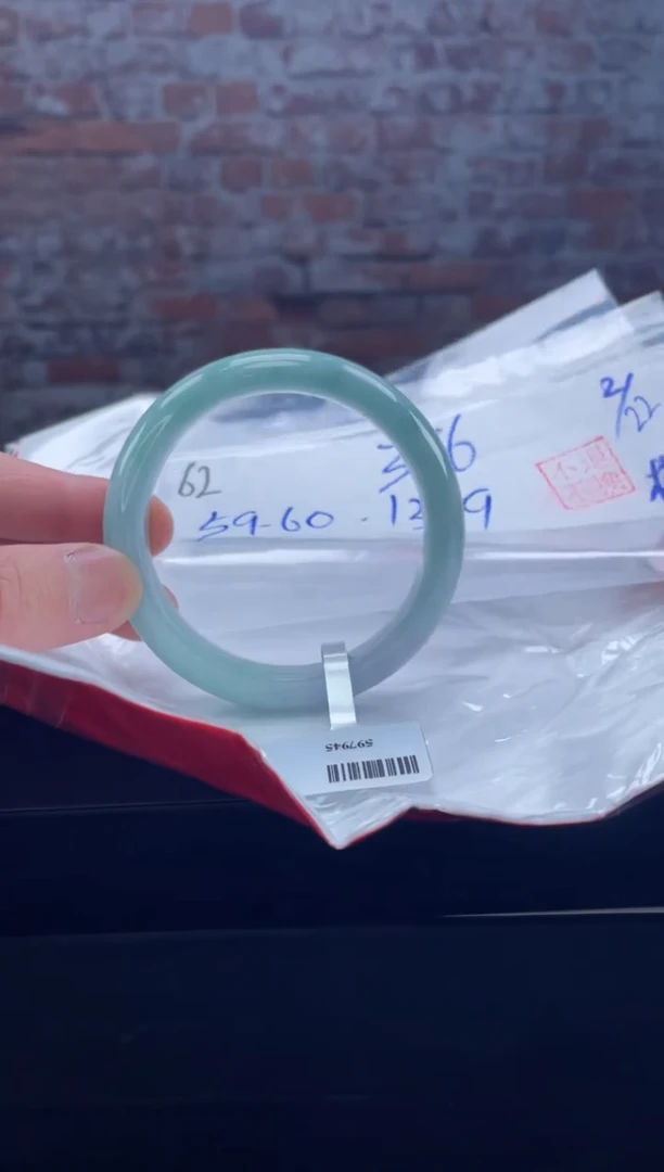 【闪购商品】定制翡翠未镶嵌毛货手镯需精细抛光/手镯62