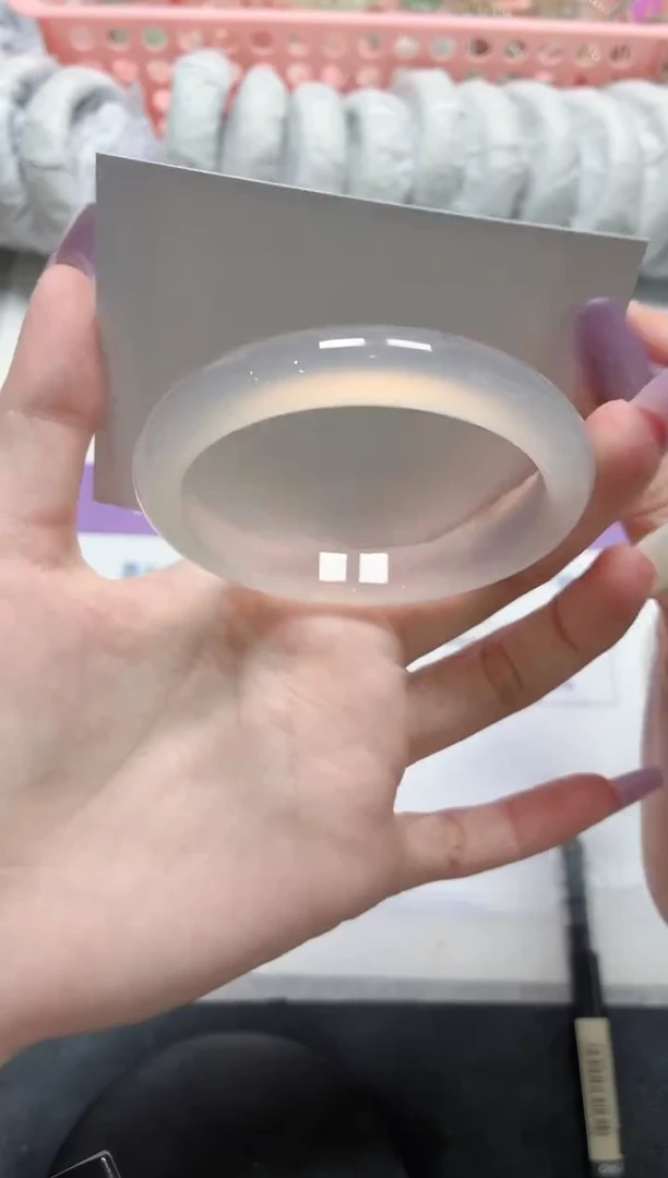 石英质玉手镯未镶嵌203-55.2荔枝