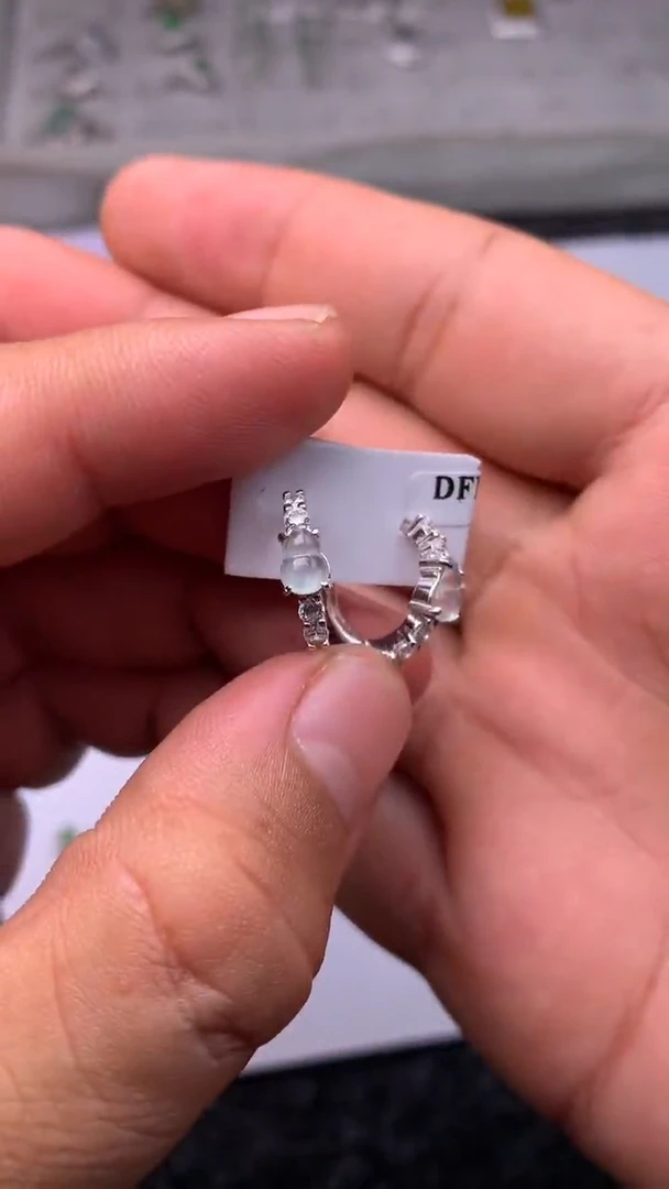 翡翠戒指银S925镶嵌高冰葫芦