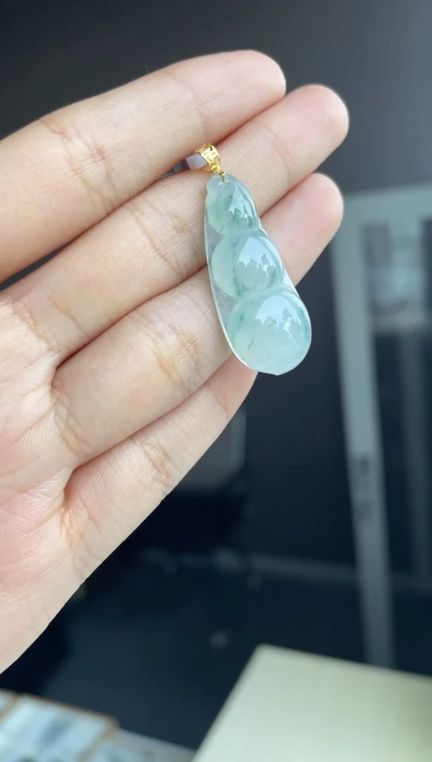 吊坠(不含链)未镶嵌翡翠天然缅甸A货翡翠