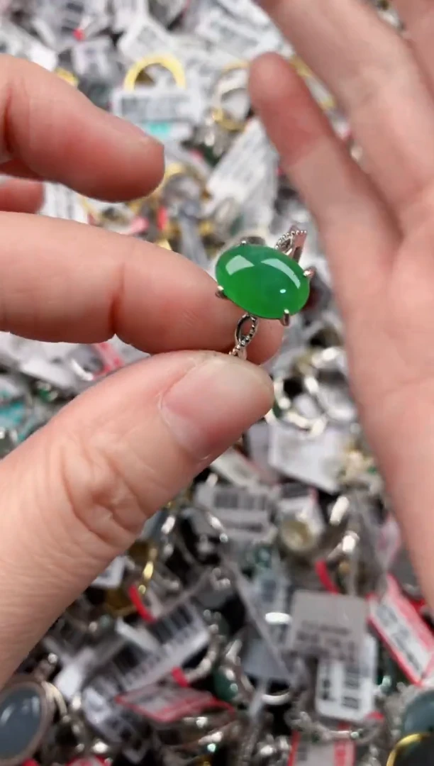 银S925镶嵌戒指翡翠20       2