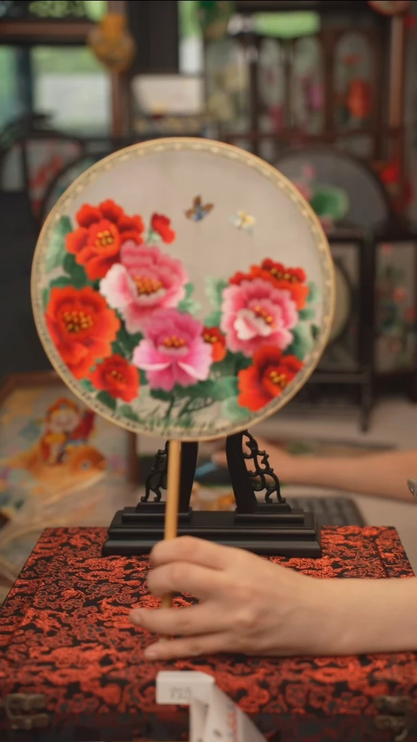 扇子团扇 绣花双面非遗