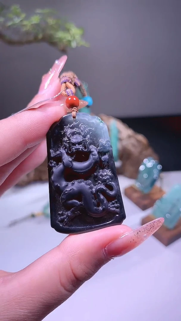 翡翠未镶嵌吊坠(不含链)天然A货翡翠-龙牌