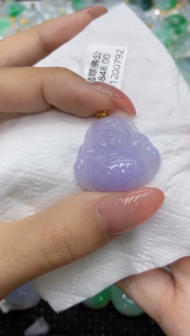 颈饰18K金镶嵌翡翠111111111111