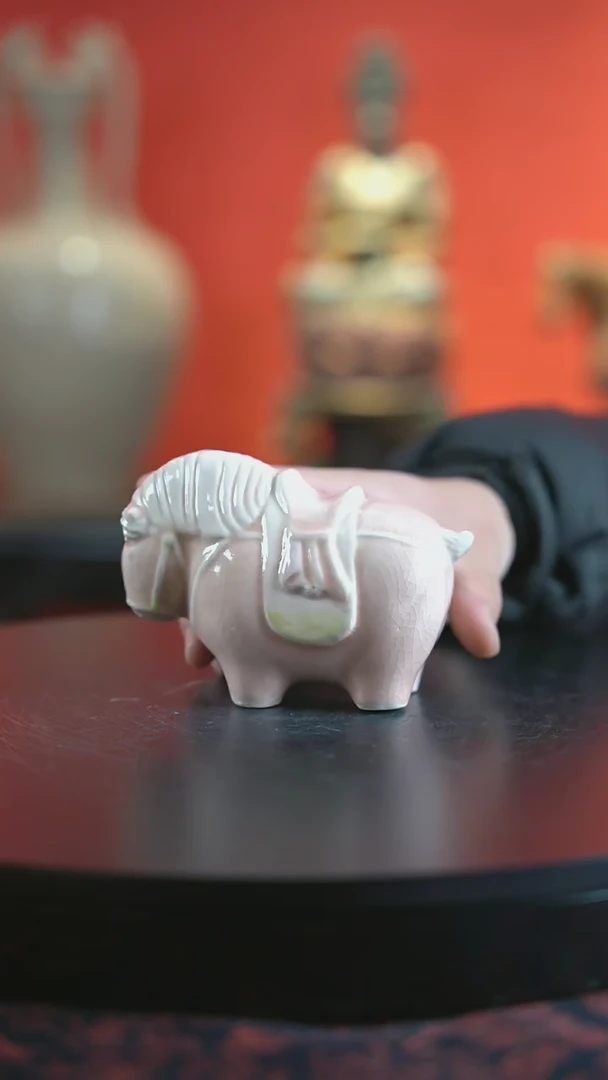 【闪购商品】陶瓷唐三彩粉马文创1件