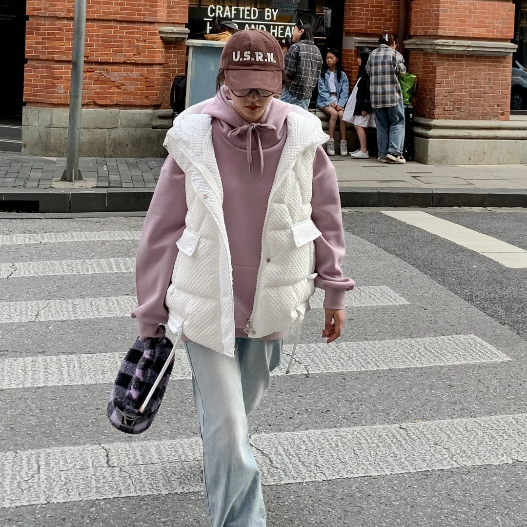 65929高端专享老林家天花板冬季棉马甲白色