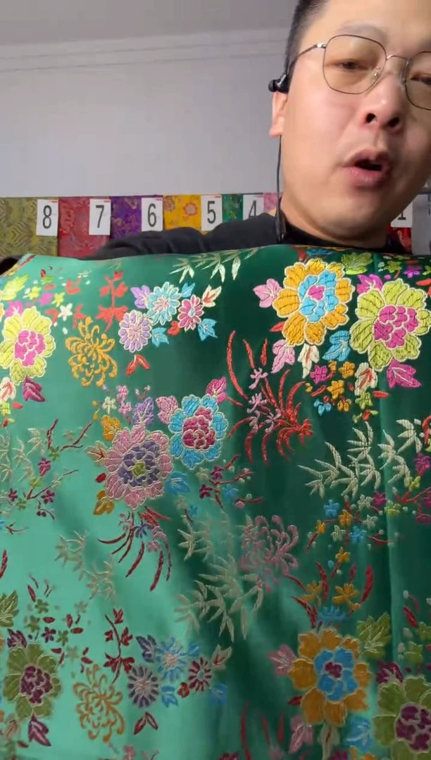 混纺织锦缎长60公分  宽120