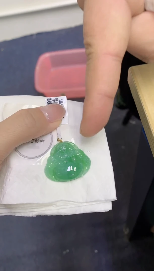 颈饰18K金镶嵌翡翠天然缅甸翡翠A货百元以上9元证书费自理