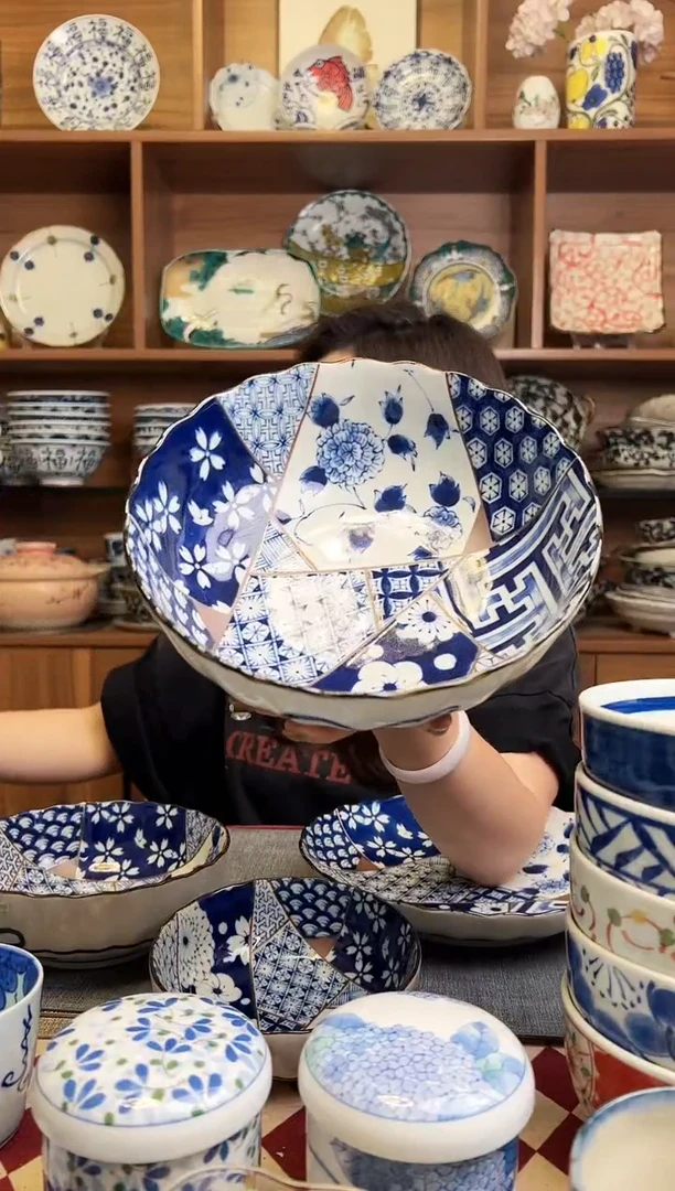 瓷片蓝友禅20.5cm菊型汤钵碗