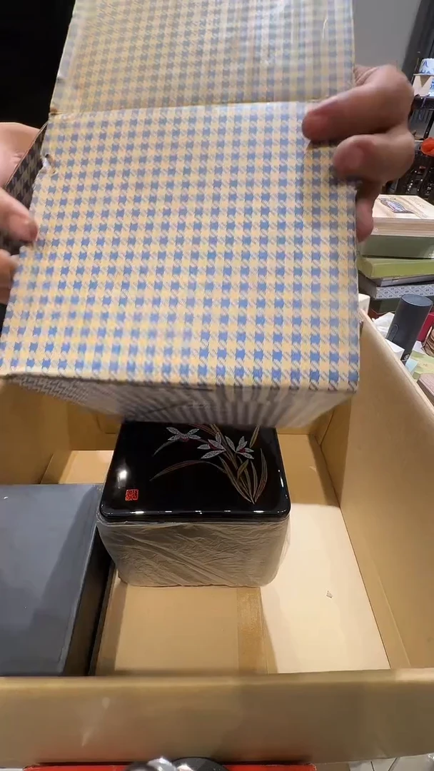 芒**?乱山古美術瓷片J869