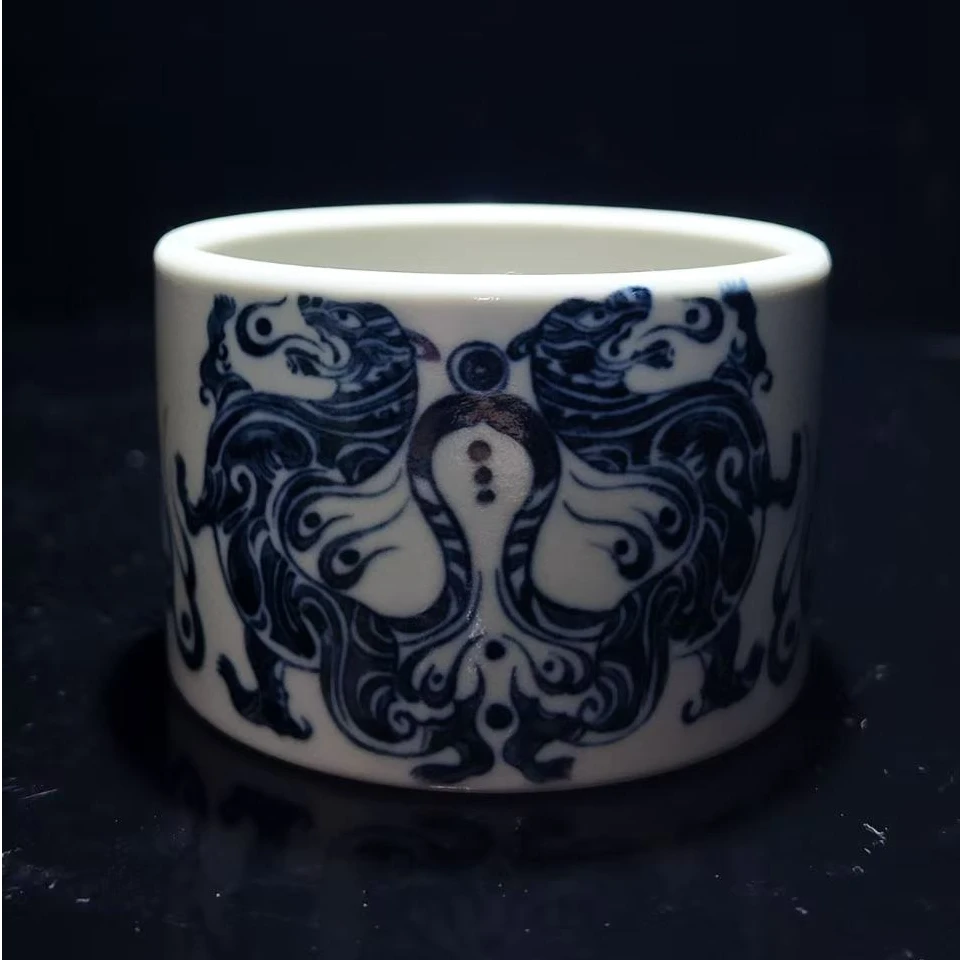 元经秘旨青花二号釉虎符扳指杯