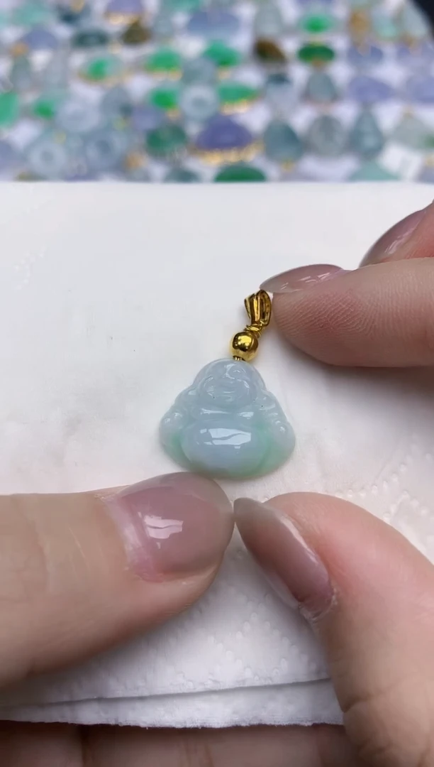 【闪购商品】翡翠颈饰未镶嵌天然翡翠A货