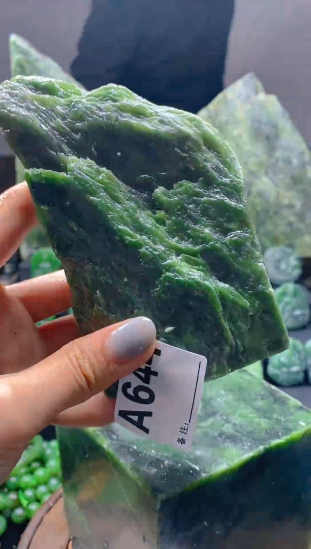 未镶嵌和田玉珠宝半成品1