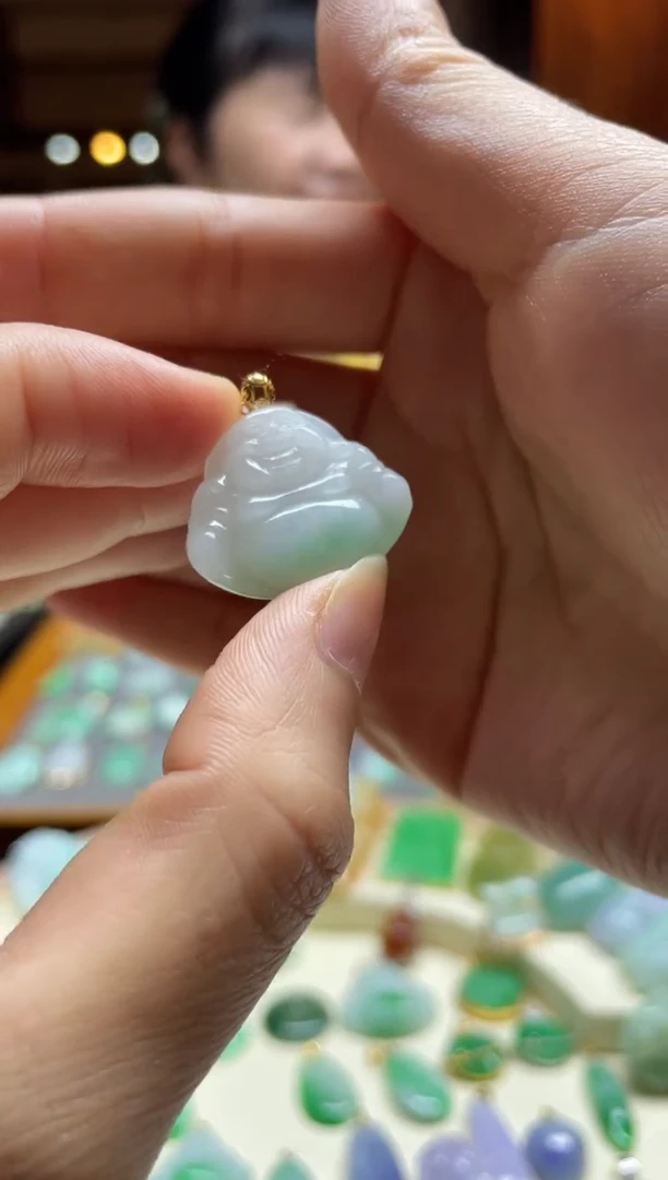 【闪购商品】翡翠颈饰18K金镶嵌佛公