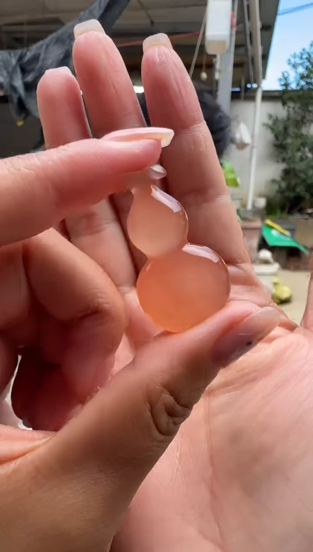 南红玛瑙单圈未镶嵌多***者原矿无优化冰红葫芦w