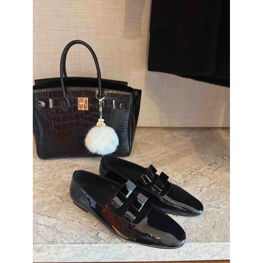 （蝴蝶结漆皮单鞋）气质百搭胎牛漆皮精品单鞋深圳南油