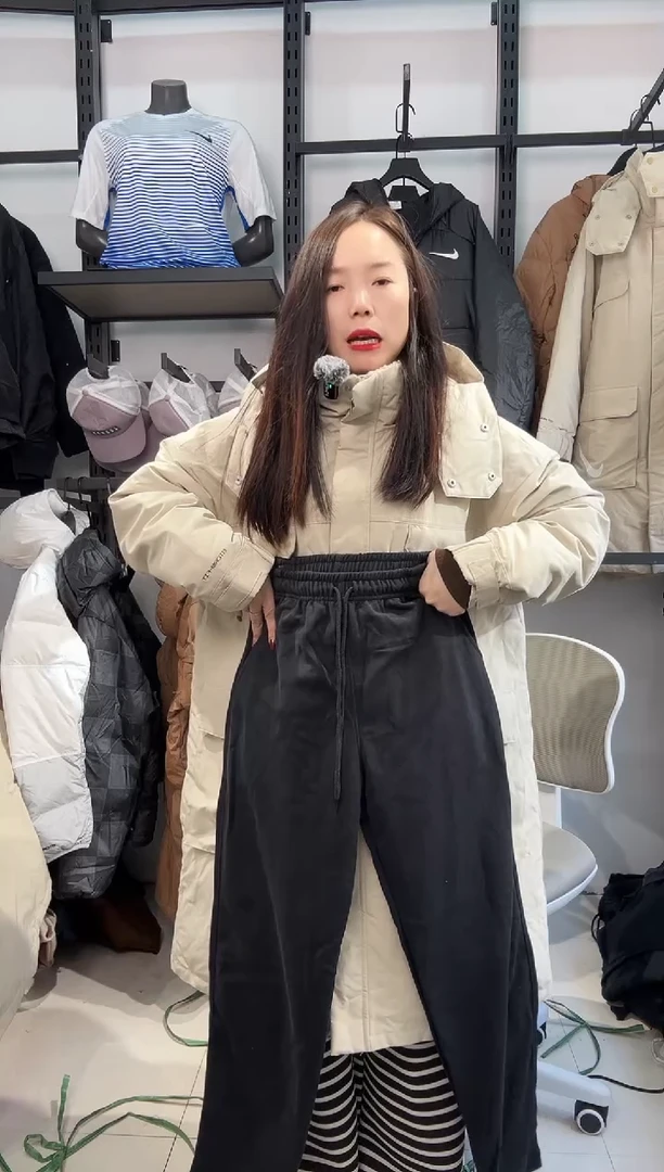 2597 闪购编码  运动卫衣裤以直播间过款为准 尺码  ·185