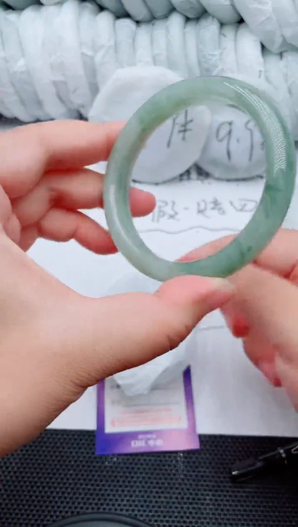 石英质玉手镯未镶嵌B112-58-59