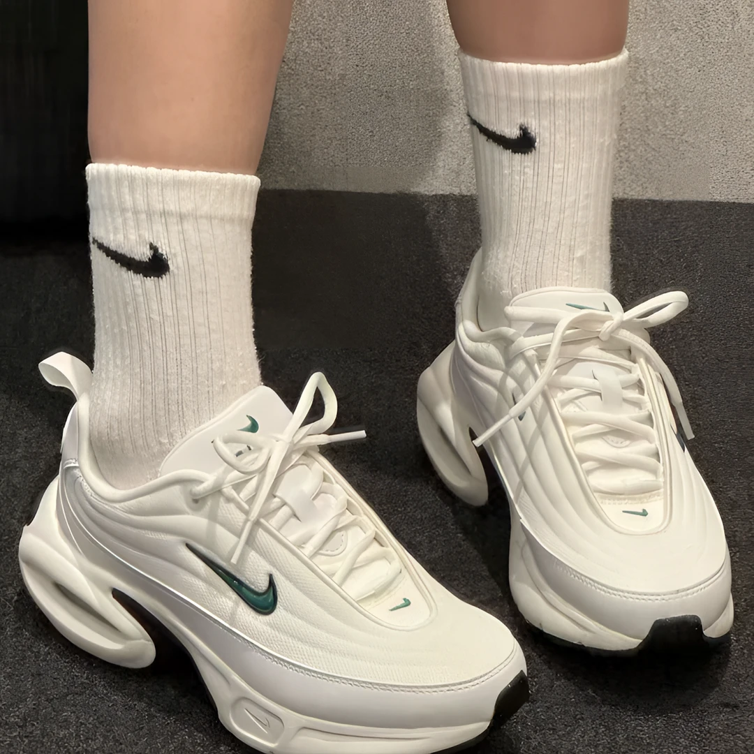 【B类微瑕37.5码】NIKE/耐克女鞋AIR MAX气垫女生运动鞋HF3053-106