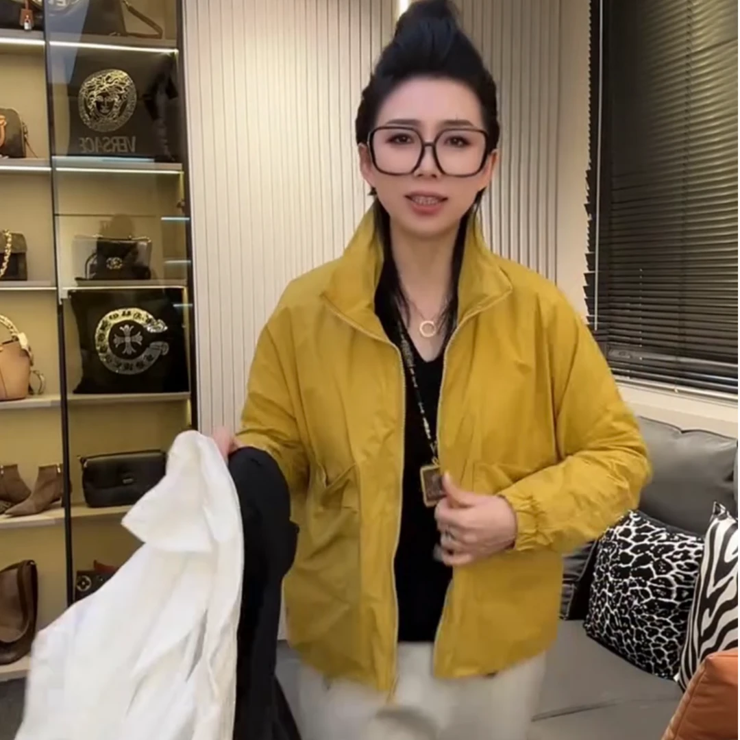 立领冲锋衣短款外套时尚休闲夹克女春秋百搭上衣网红宽松长袖口袋