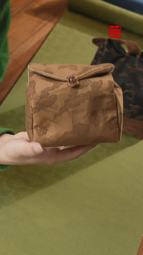 【闪购商品】壶袋··········