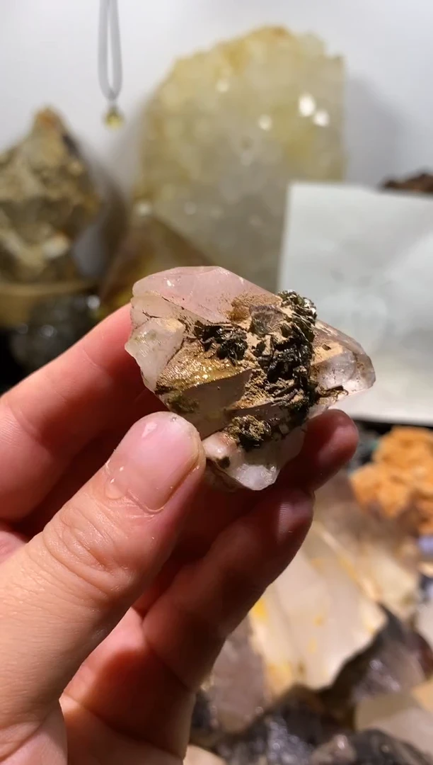 水晶珠宝半成品未镶嵌18号36g四川超七花园+共生绿帘石