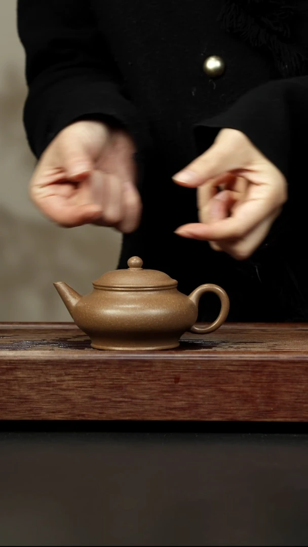 茶壶紫砂芝麻绿 孟臣水平