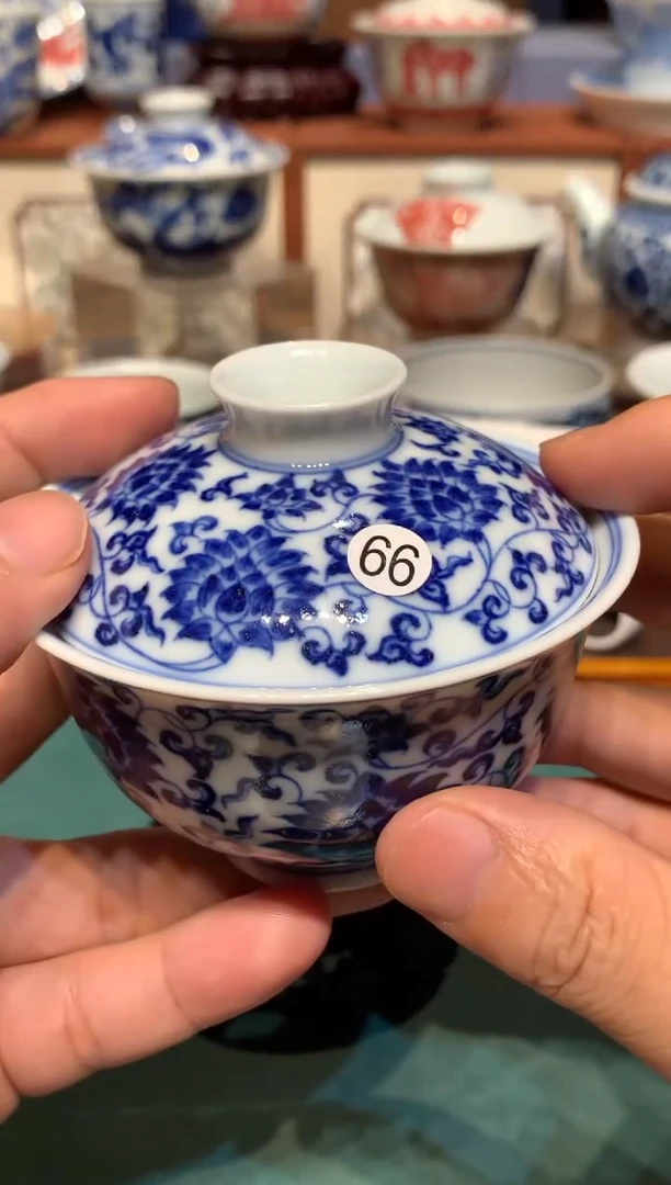 J*66青花缠枝莲盖碗不合缝wls102