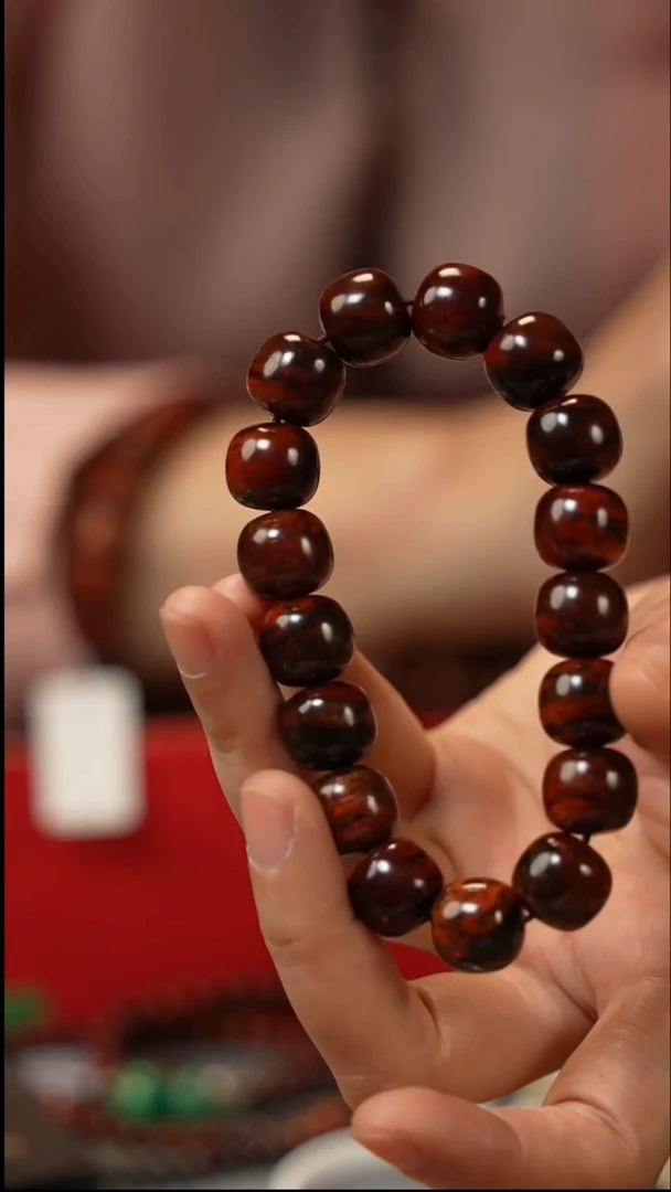 【闪购商品】降真香手串/手链红降12x13老型单圈-1100