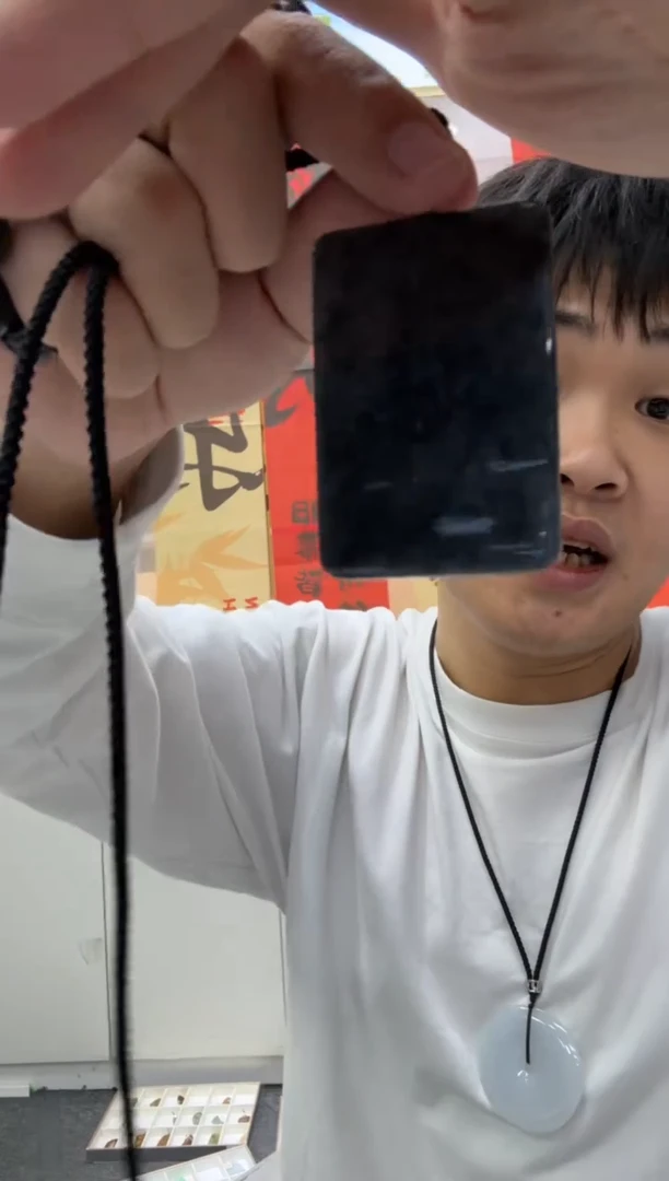 【闪购商品】翡翠颈饰未镶嵌A货翡翠冰乌鸡无事牌吊坠 多样性