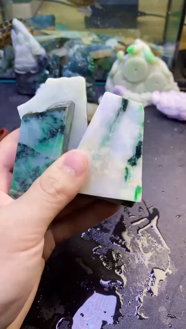 翡翠挂件未镶嵌天然翡翠009