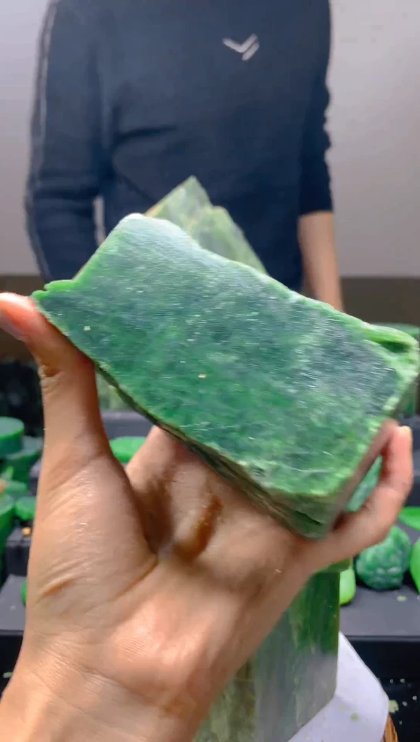 未镶嵌和田玉珠宝半成品1