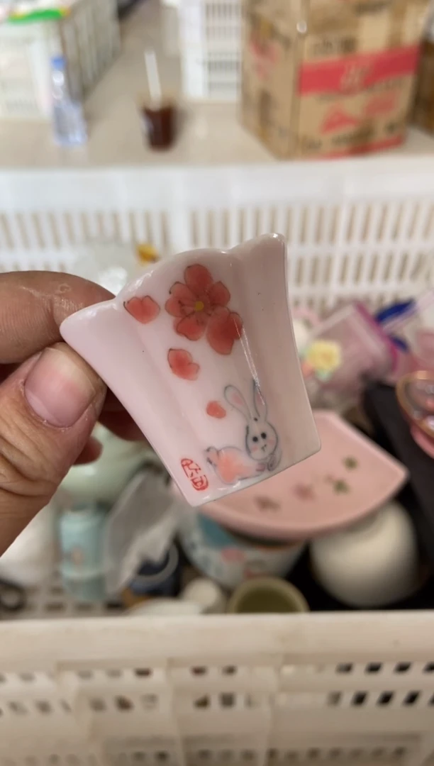 杯无运费险有瑕疵的摄影的产品有使用过的痕迹有点脏介意勿拍